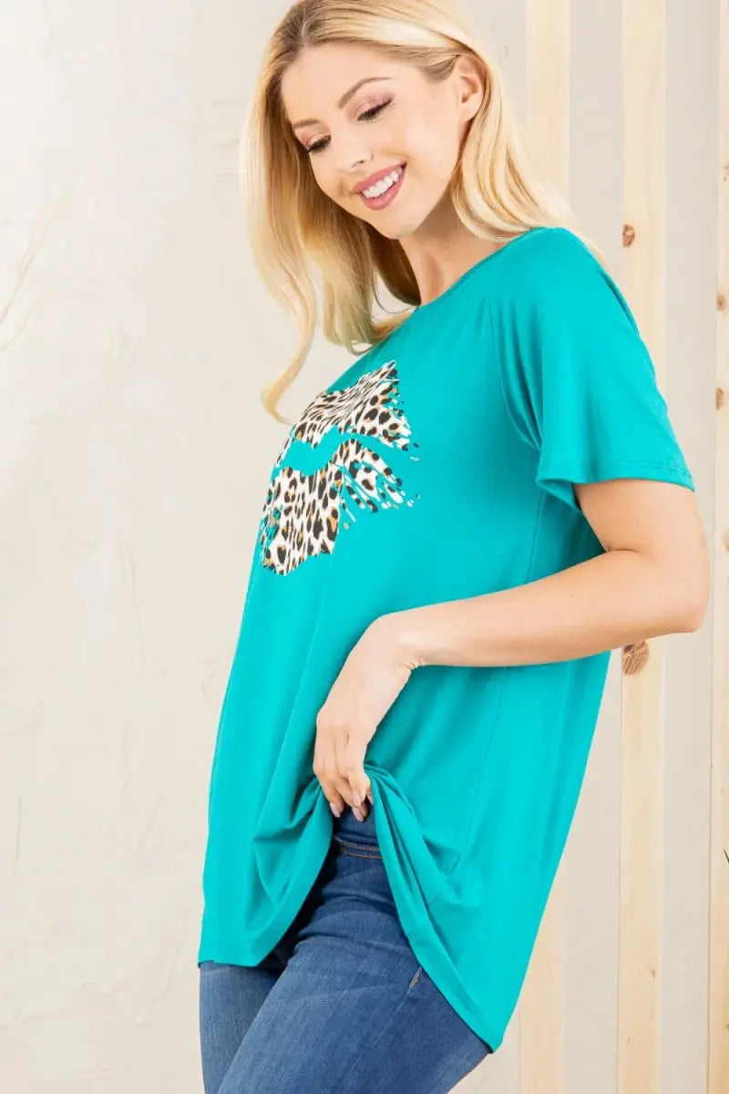 Heimish Full Size Leopard Lip Round Neck T-Shirt Plus Size - Love Salve